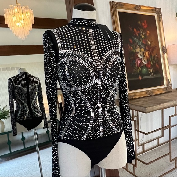 Rhinestone Bodysuit Fashion Nova Size Medium - Picture 9 of 11